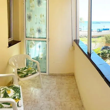 Aurinko 5 Segundo Luminoso Con Vistas En *