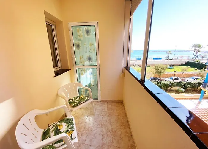 Aurinko 5 Segundo Luminoso Con Vistas En Lägenhet Fuengirola