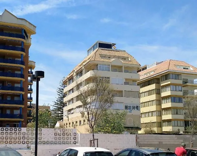 Aurinko 5 Segundo Luminoso Con Vistas En Lägenhet *